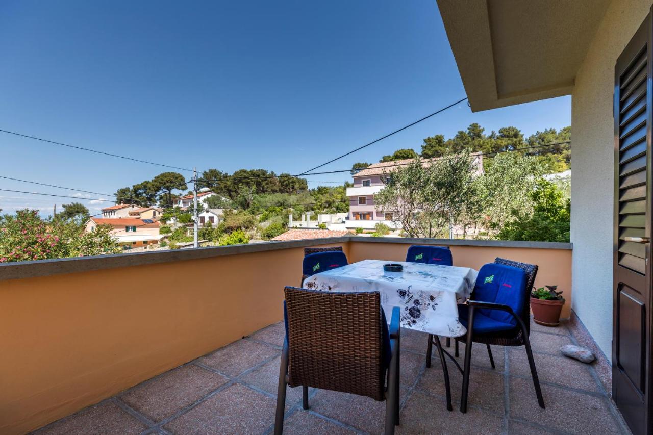 Holiday Home Villa Esperanca Veli Losinj Luaran gambar